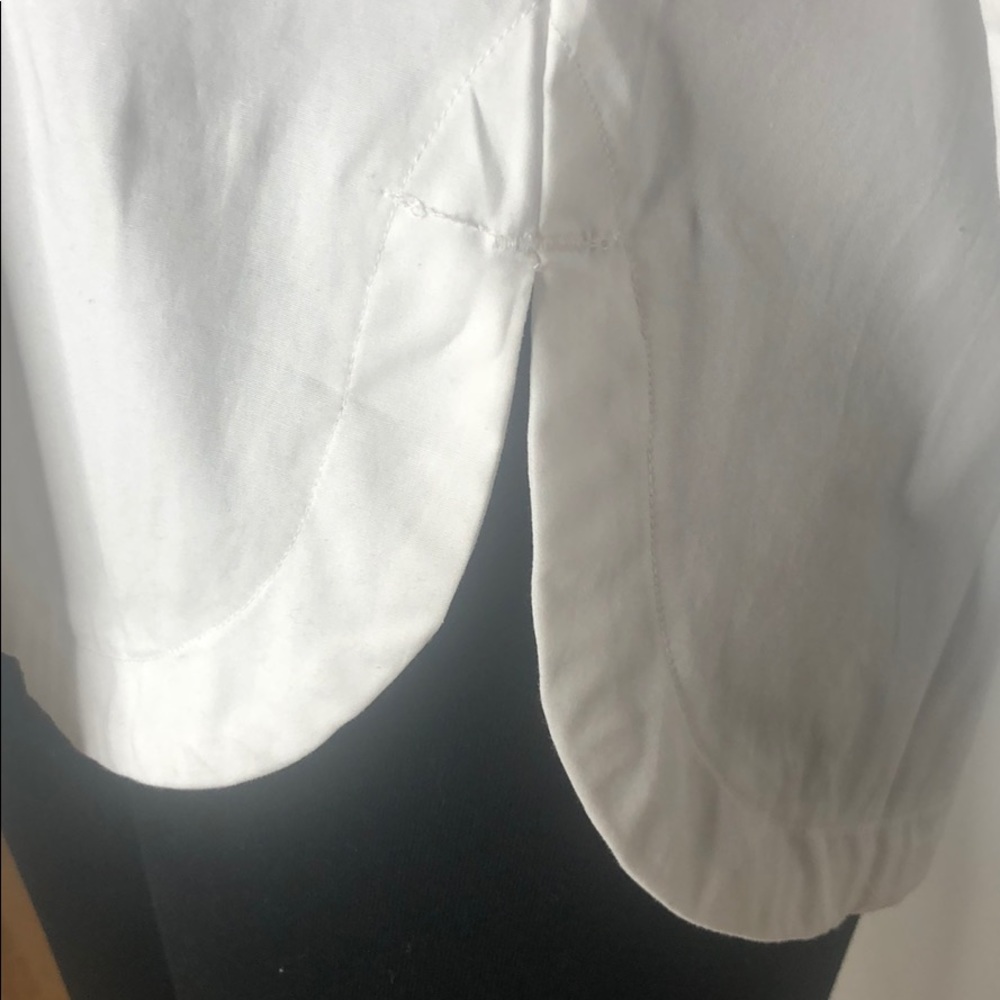 Button down - Picture 3 of 4